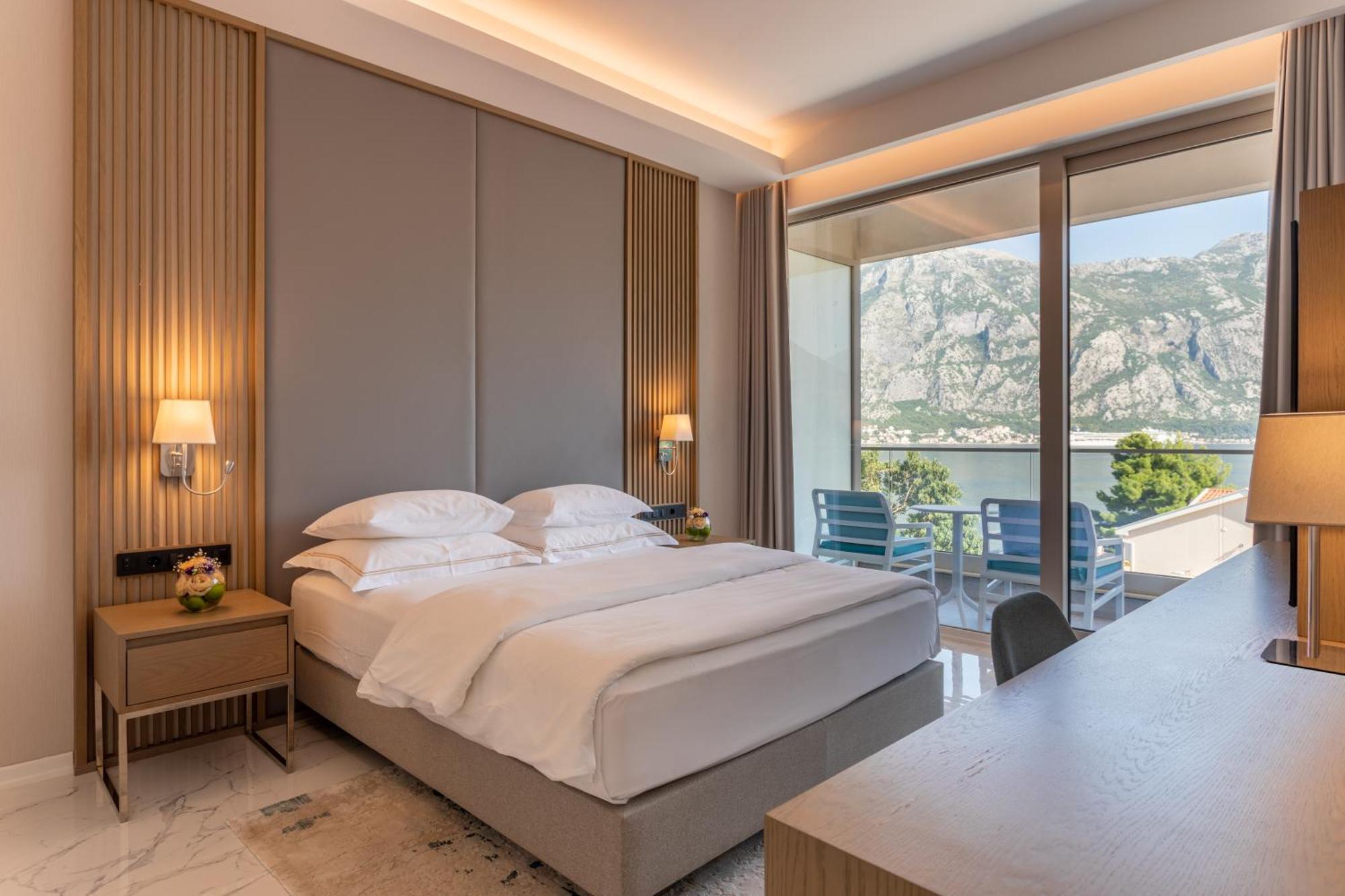 Hyatt Regency Kotor Bay Resort (Adults Only) Zewnętrze zdjęcie Deluxe room