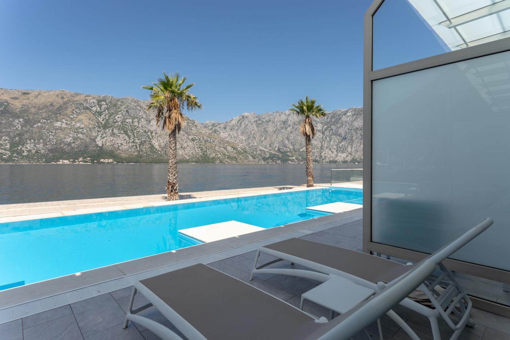 Hyatt Regency Kotor Bay Resort (Adults Only) Zewnętrze zdjęcie 3D rendering of a pool